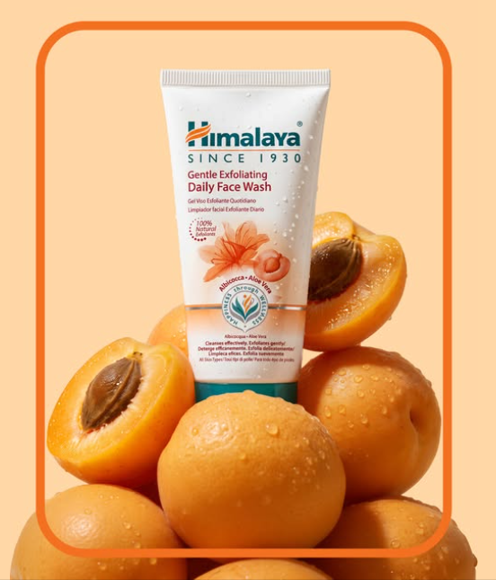 Himalaya Gentle Exfoliating Daily Face Wash with apricots